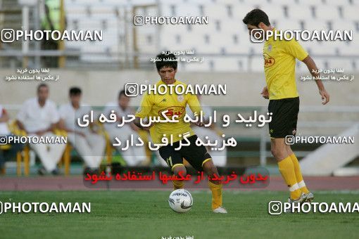 1205354, Tehran, Iran, لیگ برتر فوتبال ایران، Persian Gulf Cup، Week 10، First Leg، Esteghlal 5 v 2 Fajr-e Sepasi Shiraz on 2008/10/07 at Azadi Stadium