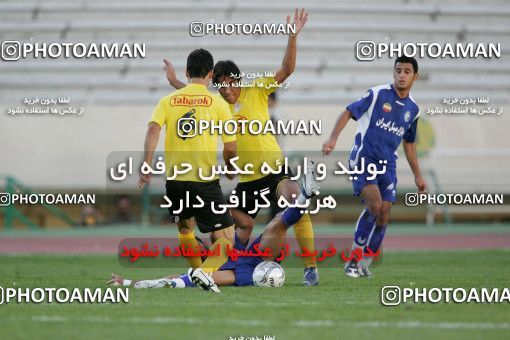 1205553, Tehran, Iran, لیگ برتر فوتبال ایران، Persian Gulf Cup، Week 10، First Leg، Esteghlal 5 v 2 Fajr-e Sepasi Shiraz on 2008/10/07 at Azadi Stadium