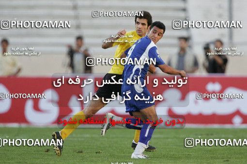 1205597, Tehran, Iran, لیگ برتر فوتبال ایران، Persian Gulf Cup، Week 10، First Leg، Esteghlal 5 v 2 Fajr-e Sepasi Shiraz on 2008/10/07 at Azadi Stadium