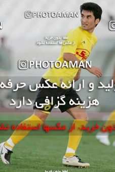 1205410, Tehran, Iran, لیگ برتر فوتبال ایران، Persian Gulf Cup، Week 10، First Leg، Esteghlal 5 v 2 Fajr-e Sepasi Shiraz on 2008/10/07 at Azadi Stadium