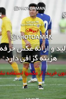 1205564, Tehran, Iran, لیگ برتر فوتبال ایران، Persian Gulf Cup، Week 10، First Leg، Esteghlal 5 v 2 Fajr-e Sepasi Shiraz on 2008/10/07 at Azadi Stadium