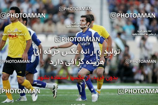 1205302, Tehran, Iran, لیگ برتر فوتبال ایران، Persian Gulf Cup، Week 10، First Leg، Esteghlal 5 v 2 Fajr-e Sepasi Shiraz on 2008/10/07 at Azadi Stadium