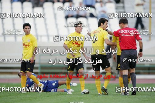 1205416, Tehran, Iran, لیگ برتر فوتبال ایران، Persian Gulf Cup، Week 10، First Leg، Esteghlal 5 v 2 Fajr-e Sepasi Shiraz on 2008/10/07 at Azadi Stadium