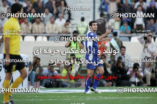1205419, Tehran, Iran, لیگ برتر فوتبال ایران، Persian Gulf Cup، Week 10، First Leg، Esteghlal 5 v 2 Fajr-e Sepasi Shiraz on 2008/10/07 at Azadi Stadium