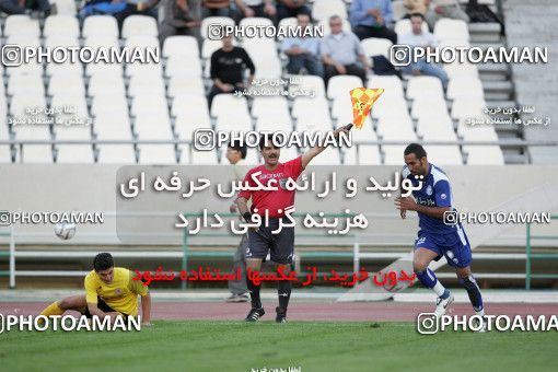 1205390, Tehran, Iran, لیگ برتر فوتبال ایران، Persian Gulf Cup، Week 10، First Leg، Esteghlal 5 v 2 Fajr-e Sepasi Shiraz on 2008/10/07 at Azadi Stadium