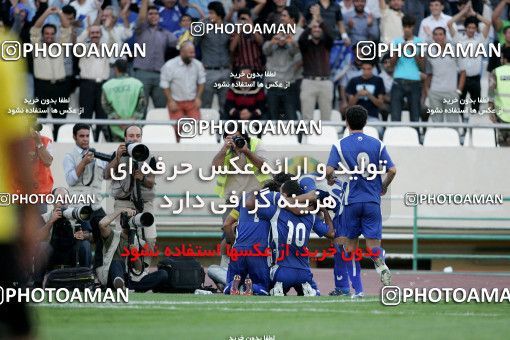 1205550, Tehran, Iran, لیگ برتر فوتبال ایران، Persian Gulf Cup، Week 10، First Leg، Esteghlal 5 v 2 Fajr-e Sepasi Shiraz on 2008/10/07 at Azadi Stadium