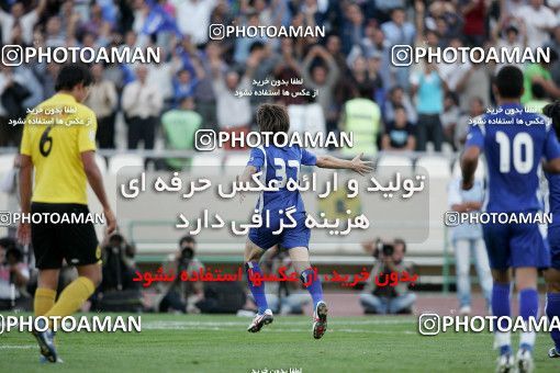 1205482, Tehran, Iran, لیگ برتر فوتبال ایران، Persian Gulf Cup، Week 10، First Leg، Esteghlal 5 v 2 Fajr-e Sepasi Shiraz on 2008/10/07 at Azadi Stadium