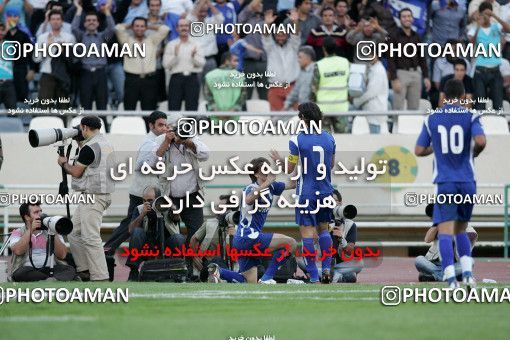 1205485, Tehran, Iran, لیگ برتر فوتبال ایران، Persian Gulf Cup، Week 10، First Leg، Esteghlal 5 v 2 Fajr-e Sepasi Shiraz on 2008/10/07 at Azadi Stadium