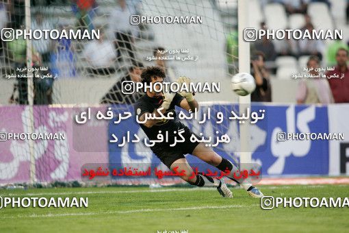 1205339, Tehran, Iran, لیگ برتر فوتبال ایران، Persian Gulf Cup، Week 10، First Leg، Esteghlal 5 v 2 Fajr-e Sepasi Shiraz on 2008/10/07 at Azadi Stadium