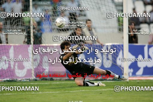 1205276, Tehran, Iran, لیگ برتر فوتبال ایران، Persian Gulf Cup، Week 10، First Leg، Esteghlal 5 v 2 Fajr-e Sepasi Shiraz on 2008/10/07 at Azadi Stadium
