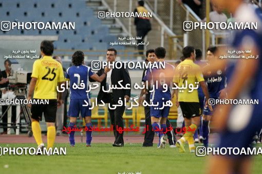 1205551, لیگ برتر فوتبال ایران، Persian Gulf Cup، Week 10، First Leg، 2008/10/07، Tehran، Azadi Stadium، Esteghlal 5 - 2 Fajr-e Sepasi Shiraz
