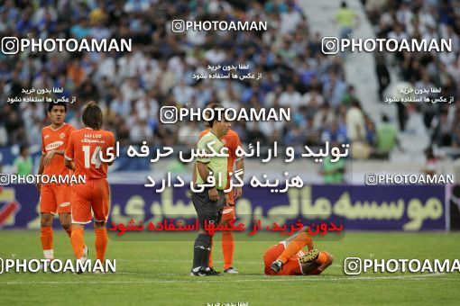 1205013, Tehran, Iran, لیگ برتر فوتبال ایران، Persian Gulf Cup، Week 5، First Leg، Esteghlal 1 v 1 Bargh Shiraz on 2008/10/17 at Azadi Stadium