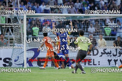 1205166, Tehran, Iran, لیگ برتر فوتبال ایران، Persian Gulf Cup، Week 5، First Leg، Esteghlal 1 v 1 Bargh Shiraz on 2008/10/17 at Azadi Stadium