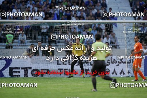 1205213, Tehran, Iran, لیگ برتر فوتبال ایران، Persian Gulf Cup، Week 5، First Leg، Esteghlal 1 v 1 Bargh Shiraz on 2008/10/17 at Azadi Stadium