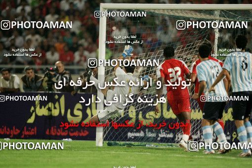 1206635, Tehran, Iran, لیگ برتر فوتبال ایران، Persian Gulf Cup، Week 8، First Leg، Persepolis 2 v 0 Pegah Rasht on 2008/09/25 at Azadi Stadium