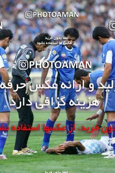 1212107, Tehran, Iran, لیگ برتر فوتبال ایران، Persian Gulf Cup، Week 12، First Leg، Esteghlal 3 v 2 Paykan on 2008/10/27 at Azadi Stadium
