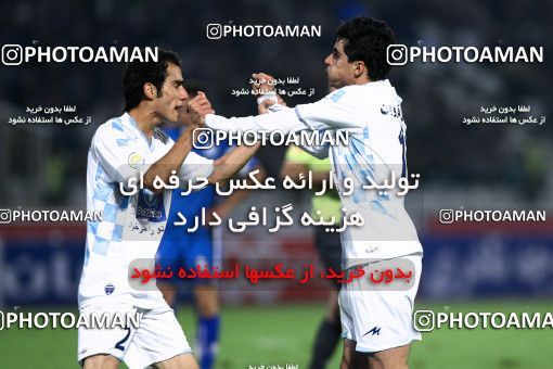 1212088, لیگ برتر فوتبال ایران، Persian Gulf Cup، Week 12، First Leg، 2008/10/27، Tehran، Azadi Stadium، Esteghlal 3 - 2 Paykan
