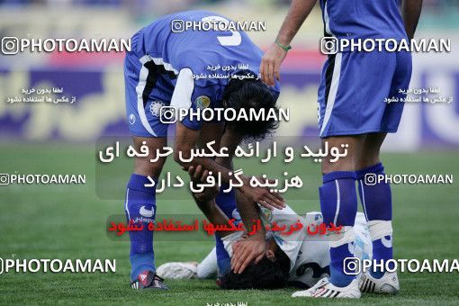 1212252, Tehran, Iran, لیگ برتر فوتبال ایران، Persian Gulf Cup، Week 12، First Leg، Esteghlal 3 v 2 Paykan on 2008/10/27 at Azadi Stadium