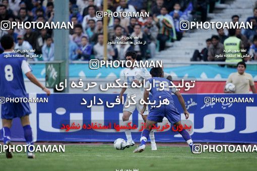 1212358, لیگ برتر فوتبال ایران، Persian Gulf Cup، Week 12، First Leg، 2008/10/27، Tehran، Azadi Stadium، Esteghlal 3 - 2 Paykan