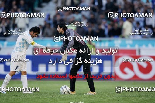 1212238, Tehran, Iran, لیگ برتر فوتبال ایران، Persian Gulf Cup، Week 12، First Leg، Esteghlal 3 v 2 Paykan on 2008/10/27 at Azadi Stadium