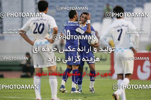 1212162, Tehran, Iran, لیگ برتر فوتبال ایران، Persian Gulf Cup، Week 12، First Leg، Esteghlal 3 v 2 Paykan on 2008/10/27 at Azadi Stadium
