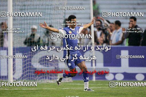 1212217, Tehran, Iran, لیگ برتر فوتبال ایران، Persian Gulf Cup، Week 12، First Leg، Esteghlal 3 v 2 Paykan on 2008/10/27 at Azadi Stadium