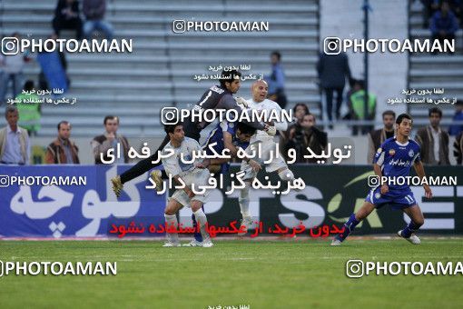 1212290, لیگ برتر فوتبال ایران، Persian Gulf Cup، Week 12، First Leg، 2008/10/27، Tehran، Azadi Stadium، Esteghlal 3 - 2 Paykan