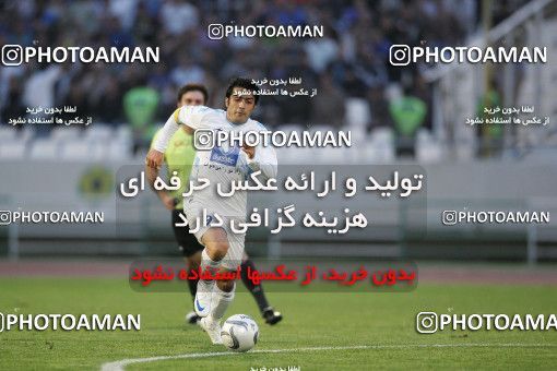 1212256, Tehran, Iran, لیگ برتر فوتبال ایران، Persian Gulf Cup، Week 12، First Leg، Esteghlal 3 v 2 Paykan on 2008/10/27 at Azadi Stadium