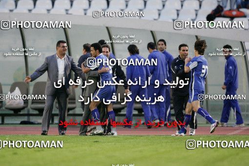 1212268, لیگ برتر فوتبال ایران، Persian Gulf Cup، Week 12، First Leg، 2008/10/27، Tehran، Azadi Stadium، Esteghlal 3 - 2 Paykan