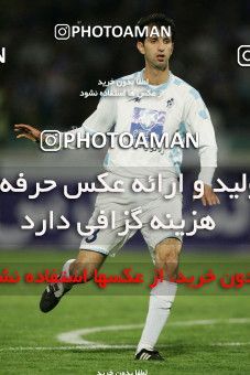 1212233, Tehran, Iran, لیگ برتر فوتبال ایران، Persian Gulf Cup، Week 12، First Leg، Esteghlal 3 v 2 Paykan on 2008/10/27 at Azadi Stadium