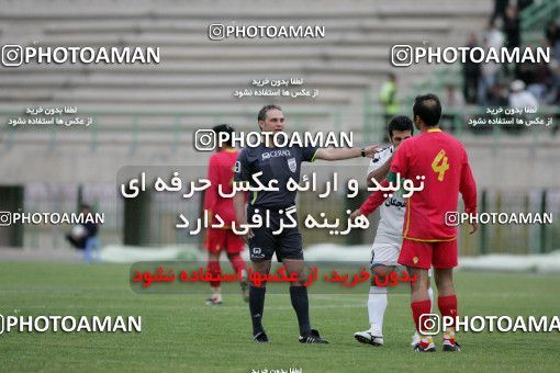 1211879, Qom, Iran, لیگ برتر فوتبال ایران، Persian Gulf Cup، Week 13، First Leg، Saba Qom 1 v 1 Foulad Khouzestan on 2008/10/30 at Yadegar-e Emam Stadium Qom