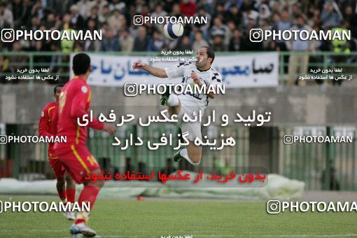 1211919, Qom, Iran, لیگ برتر فوتبال ایران، Persian Gulf Cup، Week 13، First Leg، Saba Qom 1 v 1 Foulad Khouzestan on 2008/10/30 at Yadegar-e Emam Stadium Qom