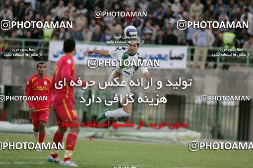 1211876, Qom, Iran, لیگ برتر فوتبال ایران، Persian Gulf Cup، Week 13، First Leg، Saba Qom 1 v 1 Foulad Khouzestan on 2008/10/30 at Yadegar-e Emam Stadium Qom