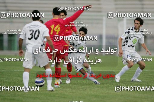 1211917, Qom, Iran, لیگ برتر فوتبال ایران، Persian Gulf Cup، Week 13، First Leg، Saba Qom 1 v 1 Foulad Khouzestan on 2008/10/30 at Yadegar-e Emam Stadium Qom