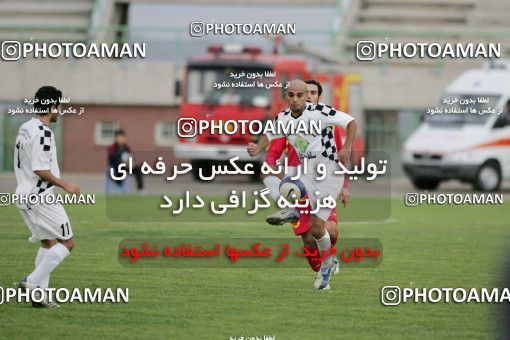 1211870, Qom, Iran, لیگ برتر فوتبال ایران، Persian Gulf Cup، Week 13، First Leg، Saba Qom 1 v 1 Foulad Khouzestan on 2008/10/30 at Yadegar-e Emam Stadium Qom