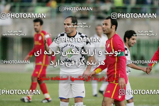 1211892, Qom, Iran, لیگ برتر فوتبال ایران، Persian Gulf Cup، Week 13، First Leg، Saba Qom 1 v 1 Foulad Khouzestan on 2008/10/30 at Yadegar-e Emam Stadium Qom