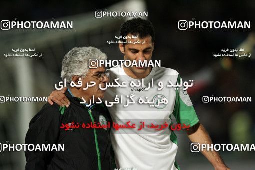 1212506, Tehran, Iran, لیگ برتر فوتبال ایران، Persian Gulf Cup، Week 13، First Leg، Esteghlal 2 v 0 Zob Ahan Esfahan on 2008/10/31 at Azadi Stadium