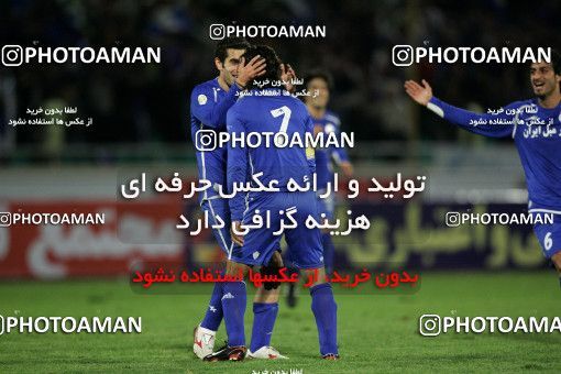 1212372, Tehran, Iran, لیگ برتر فوتبال ایران، Persian Gulf Cup، Week 13، First Leg، Esteghlal 2 v 0 Zob Ahan Esfahan on 2008/10/31 at Azadi Stadium