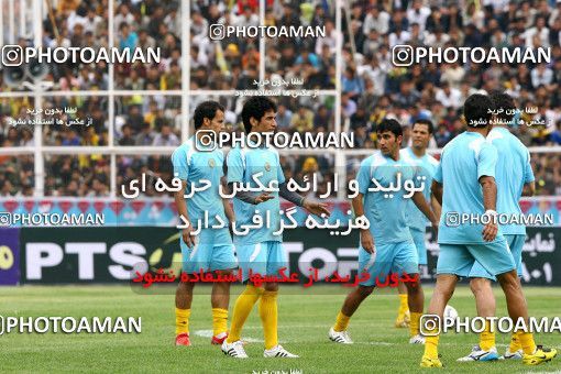 1227164, Shiraz, Iran, لیگ برتر فوتبال ایران، Persian Gulf Cup، Week 13، First Leg، Fajr-e Sepasi Shiraz 1 v 0 Persepolis on 2008/10/31 at Hafezieh Stadium