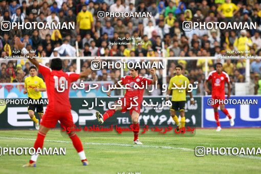 1227343, Shiraz, Iran, لیگ برتر فوتبال ایران، Persian Gulf Cup، Week 13، First Leg، Fajr-e Sepasi Shiraz 1 v 0 Persepolis on 2008/10/31 at Hafezieh Stadium