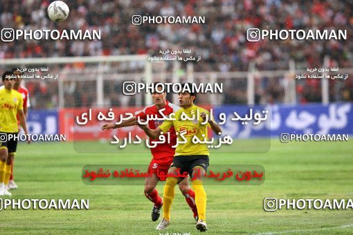 1227270, Shiraz, Iran, لیگ برتر فوتبال ایران، Persian Gulf Cup، Week 13، First Leg، Fajr-e Sepasi Shiraz 1 v 0 Persepolis on 2008/10/31 at Hafezieh Stadium