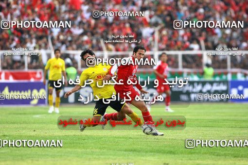 1227354, Shiraz, Iran, لیگ برتر فوتبال ایران، Persian Gulf Cup، Week 13، First Leg، Fajr-e Sepasi Shiraz 1 v 0 Persepolis on 2008/10/31 at Hafezieh Stadium