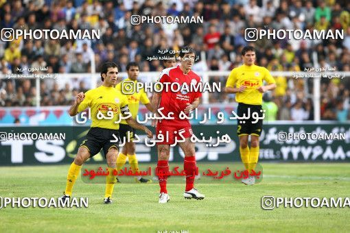 1227320, Shiraz, Iran, لیگ برتر فوتبال ایران، Persian Gulf Cup، Week 13، First Leg، Fajr-e Sepasi Shiraz 1 v 0 Persepolis on 2008/10/31 at Hafezieh Stadium