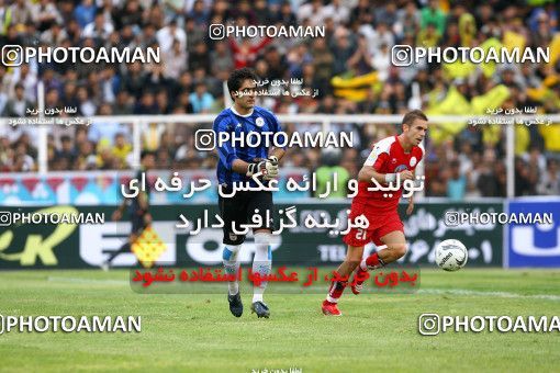 1227308, Shiraz, Iran, لیگ برتر فوتبال ایران، Persian Gulf Cup، Week 13، First Leg، Fajr-e Sepasi Shiraz 1 v 0 Persepolis on 2008/10/31 at Hafezieh Stadium