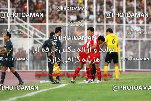 1227217, Shiraz, Iran, لیگ برتر فوتبال ایران، Persian Gulf Cup، Week 13، First Leg، Fajr-e Sepasi Shiraz 1 v 0 Persepolis on 2008/10/31 at Hafezieh Stadium