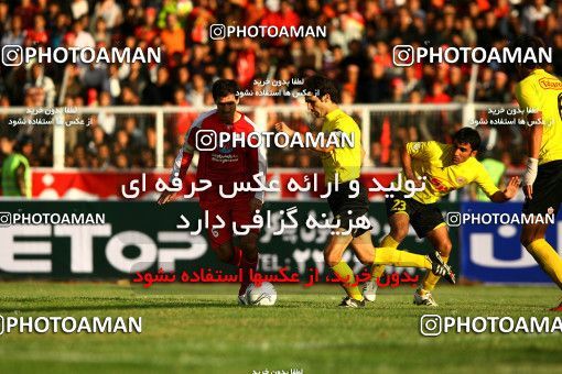 1227235, Shiraz, Iran, لیگ برتر فوتبال ایران، Persian Gulf Cup، Week 13، First Leg، Fajr-e Sepasi Shiraz 1 v 0 Persepolis on 2008/10/31 at Hafezieh Stadium
