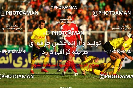 1227256, Shiraz, Iran, لیگ برتر فوتبال ایران، Persian Gulf Cup، Week 13، First Leg، Fajr-e Sepasi Shiraz 1 v 0 Persepolis on 2008/10/31 at Hafezieh Stadium