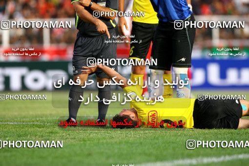 1227388, Shiraz, Iran, لیگ برتر فوتبال ایران، Persian Gulf Cup، Week 13، First Leg، Fajr-e Sepasi Shiraz 1 v 0 Persepolis on 2008/10/31 at Hafezieh Stadium