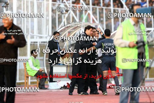 1227230, Shiraz, Iran, لیگ برتر فوتبال ایران، Persian Gulf Cup، Week 13، First Leg، Fajr-e Sepasi Shiraz 1 v 0 Persepolis on 2008/10/31 at Hafezieh Stadium
