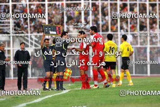 1227195, Shiraz, Iran, لیگ برتر فوتبال ایران، Persian Gulf Cup، Week 13، First Leg، Fajr-e Sepasi Shiraz 1 v 0 Persepolis on 2008/10/31 at Hafezieh Stadium
